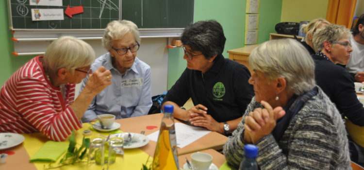 Zwischen Rübenkraut und Luftschutzkeller – Ehemaligencafe in der Altstadtschule