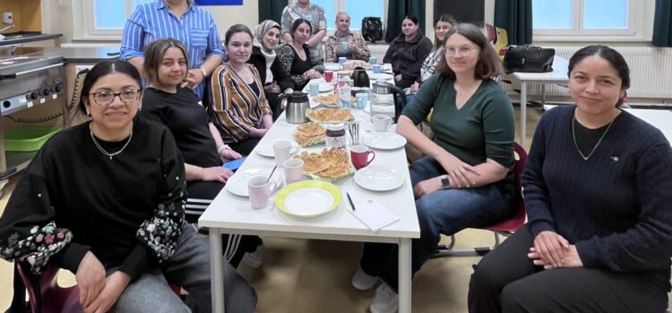 Unser Elterncafé zu Besuch im Sprachcafé